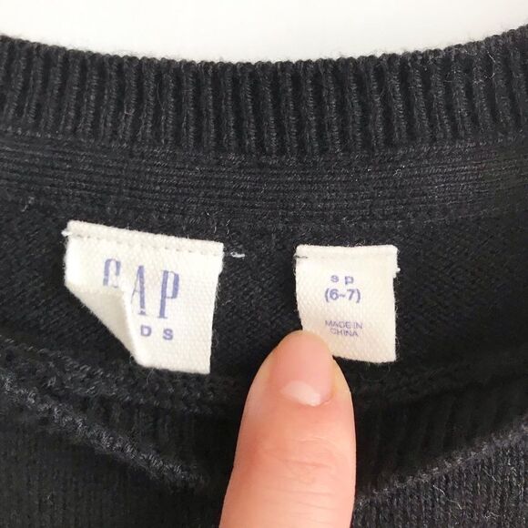 Gapkids navy blue knit rose sweater EUC S(6-7Y) - Picture 3 of 4